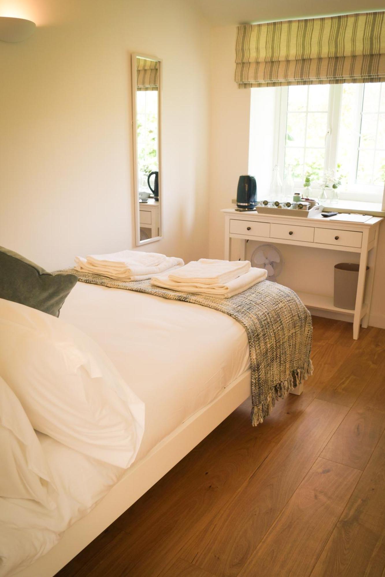 Lemon Tree Rooms - Newly Refurbished Coastal Stay Swyre Exterior foto