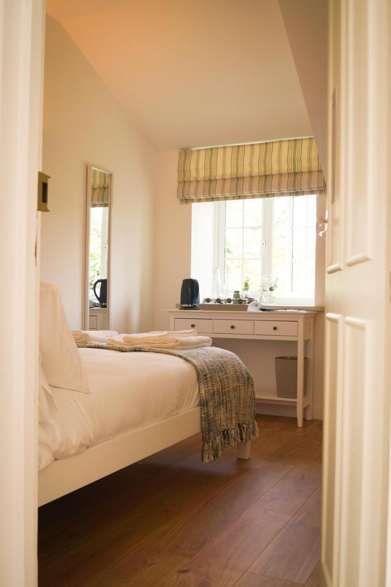 Lemon Tree Rooms - Newly Refurbished Coastal Stay Swyre Exterior foto