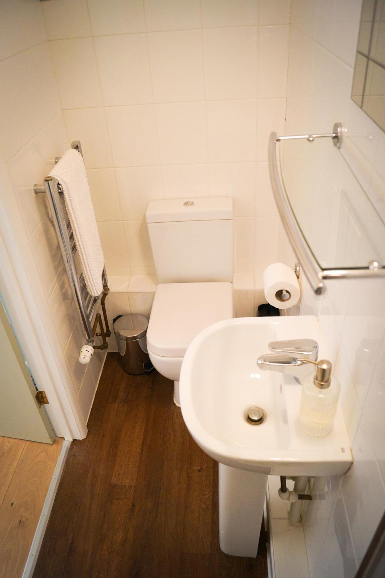 Lemon Tree Rooms - Newly Refurbished Coastal Stay Swyre Exterior foto